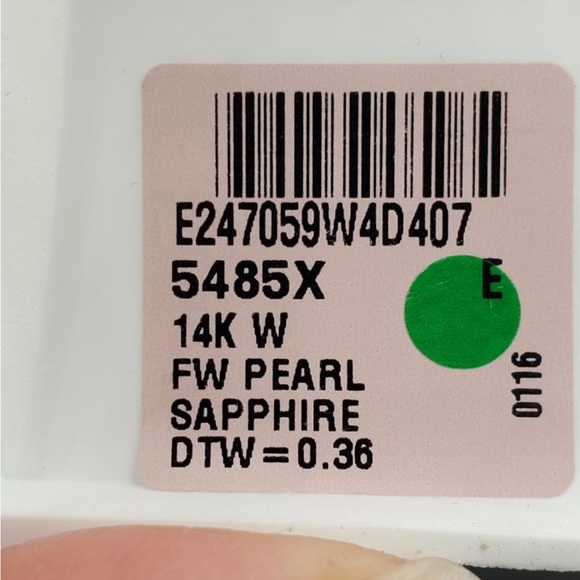 RARE! Vera Wang Love 14k White Gold FW Pearl Sapphire Diamond Bow Earrings - Picture 5 of 5